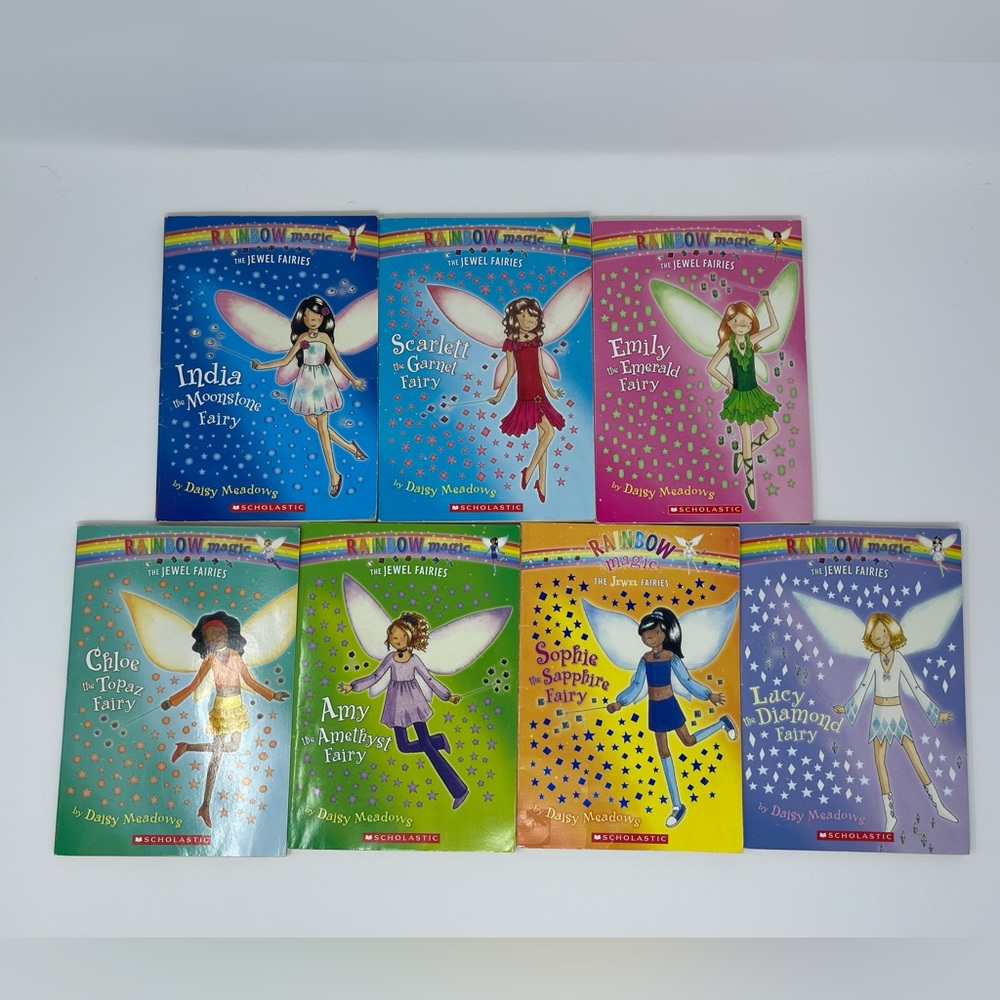 RAINBOW MAGIC FAIRIES: JEWEL FAIRIES: Books 1-7 Set/Lot (Daisy Meadows)
